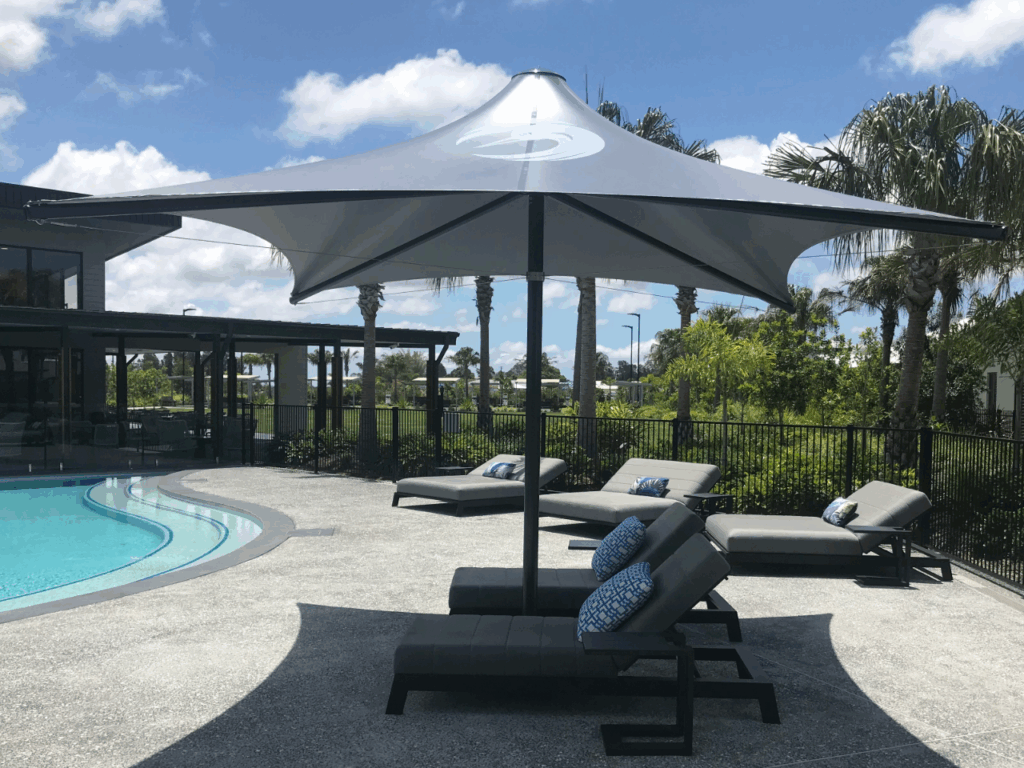 Typhoon Heavy Duty Commercial Umbrella 17 Horizon Commercial Umbrella